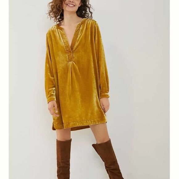 Anthropologie Dresses & Skirts - Anthropologie Velvet Gold Tunic Dress Size XS NWT